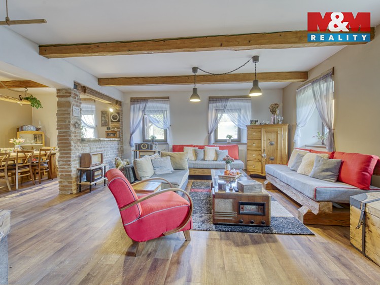 Prodej  rodinného domu 189 m², pozemek 2 378 m² - foto 3