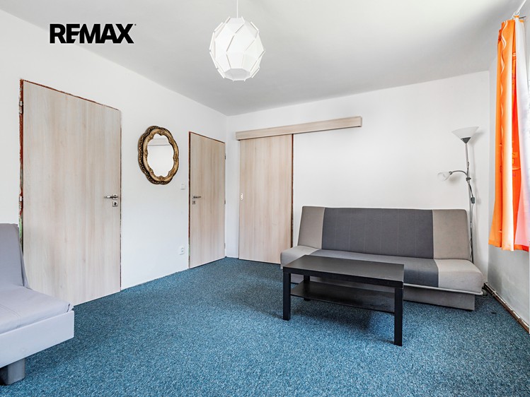 Prodej rodinného domu 142 m², pozemek 782 m² - foto 7