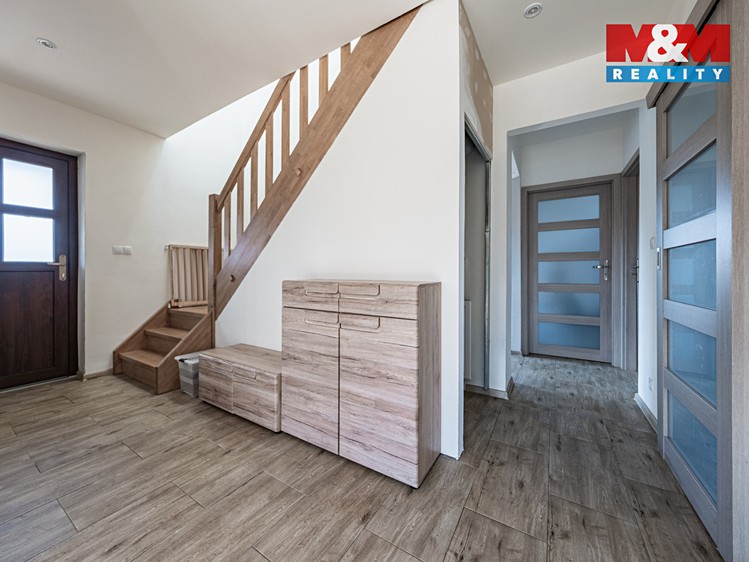 Prodej  rodinného domu 144 m², pozemek 358 m² - foto 8