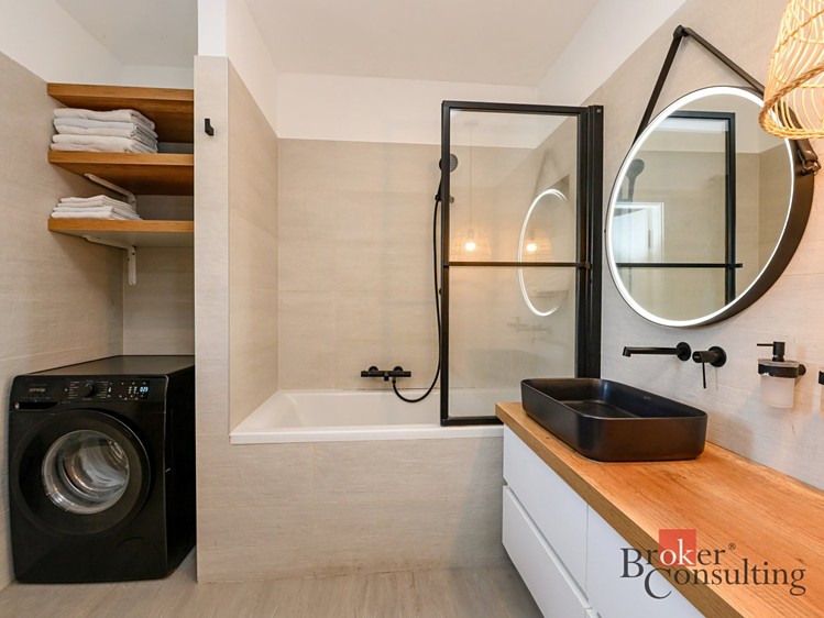 Prodej rodinného domu 170 m², pozemek 717 m² - foto 7