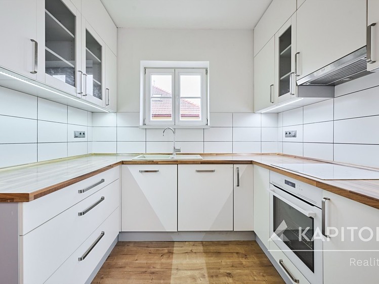 Prodej bytu 2+1 80 m² - foto 8
