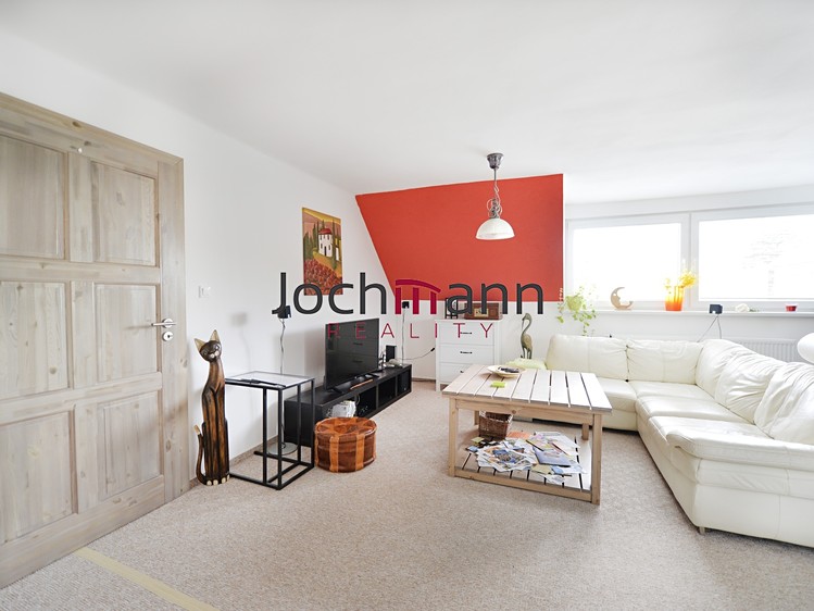 Pronájem bytu 3+kk 91 m² (Podkrovní) - foto 4