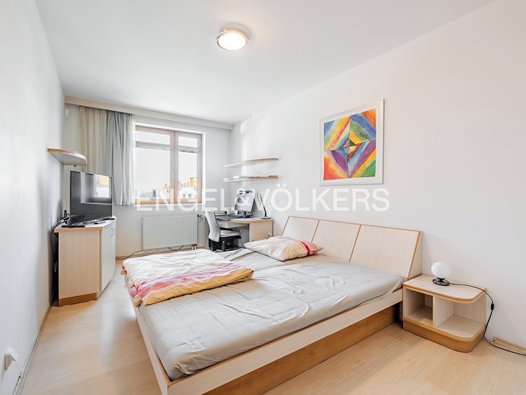 Pronájem bytu 2+kk 65 m² - foto 5