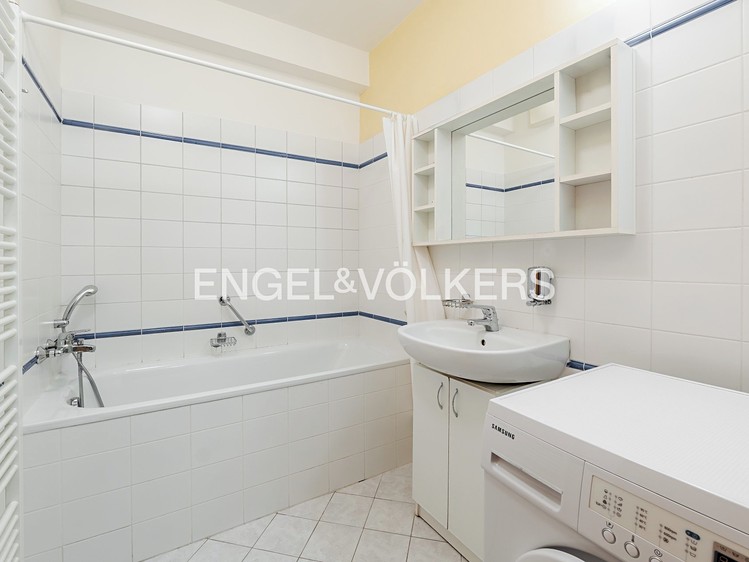 Pronájem bytu 2+kk 65 m² - foto 6