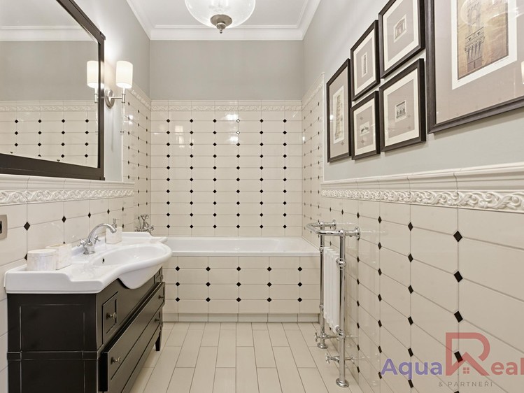 Prodej bytu 2+kk 69 m² (Jednopodlažní) - foto 2