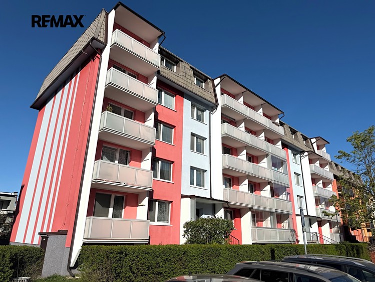 Pronájem bytu 2+1 57 m² - foto 1