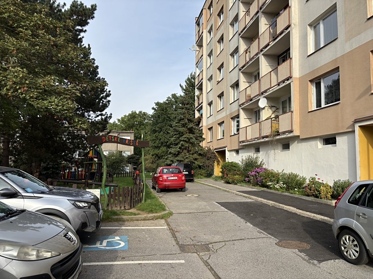 Pronájem bytu 1+1 36 m² - foto 1