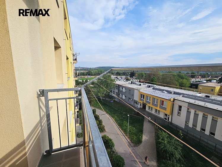 Pronájem bytu 2+1 50 m² - foto 6
