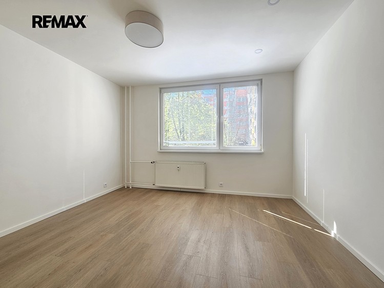 Pronájem bytu 2+kk 48 m² - foto 5