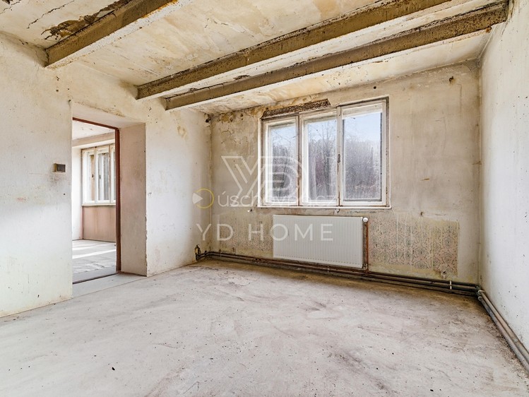 Prodej rodinného domu 250 m², pozemek 3 375 m² - foto 4