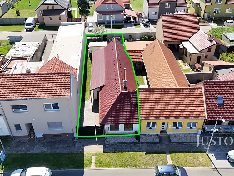 Prodej rodinného domu 97 m², pozemek 326 m² - foto 7