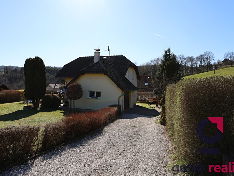 Prodej rodinného domu 110 m², pozemek 869 m² - foto 3