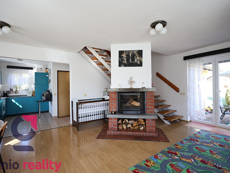 Prodej rodinného domu 110 m², pozemek 869 m² - foto 6