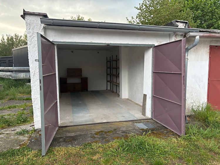 Pronájem garáže 22 m² - foto 4