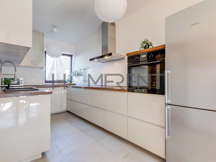 Prodej bytu 3+kk 79 m² (Jednopodlažní) - foto 4