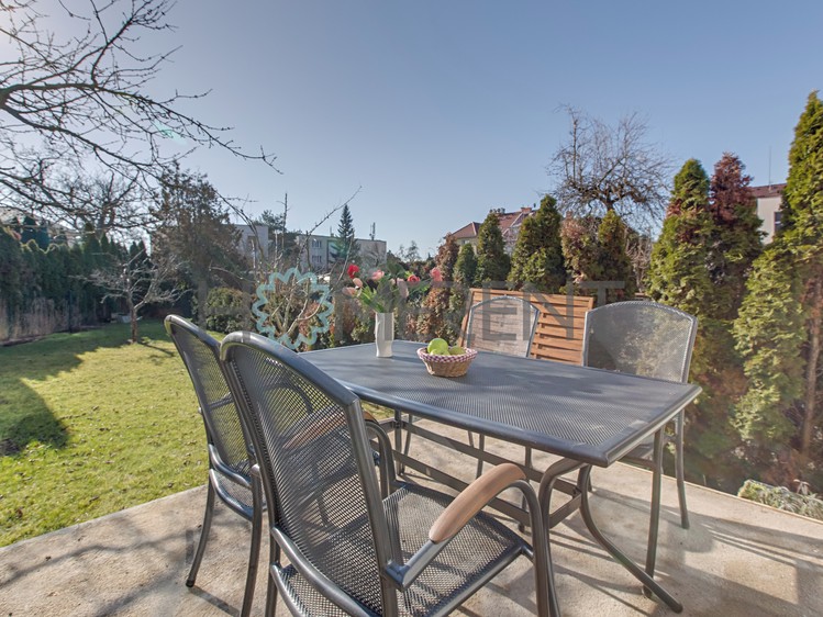 Prodej bytu 3+kk 79 m² (Jednopodlažní) - foto 3
