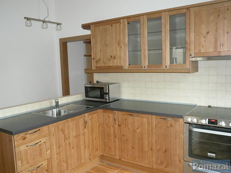 Pronájem bytu 3+1 90 m² - foto 2