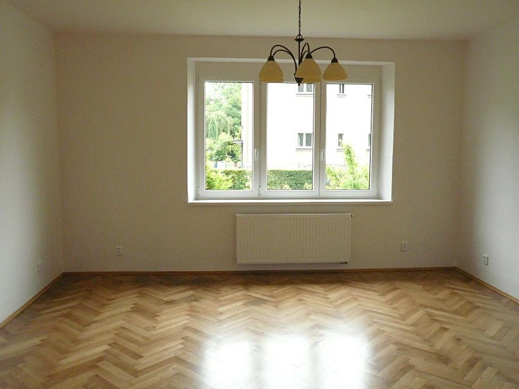 Pronájem bytu 3+1 90 m² - foto 6