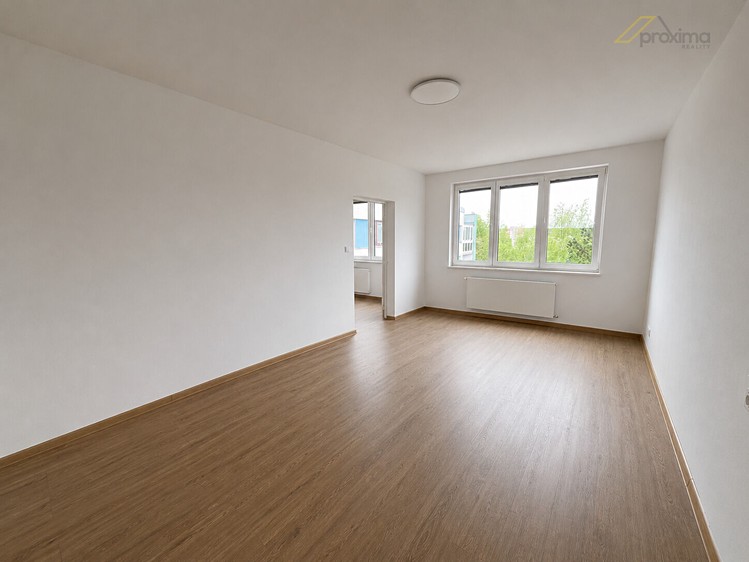 Pronájem bytu 1+1 40 m² - foto 3