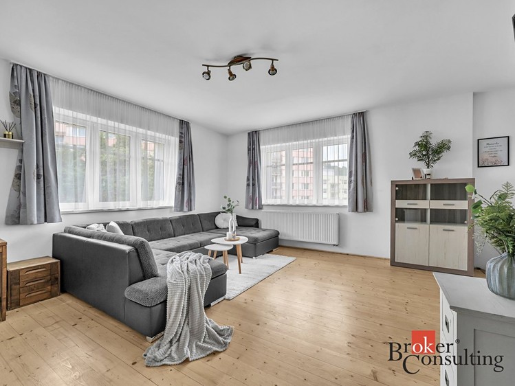 Prodej rodinného domu 163 m², pozemek 1 277 m² - foto 5