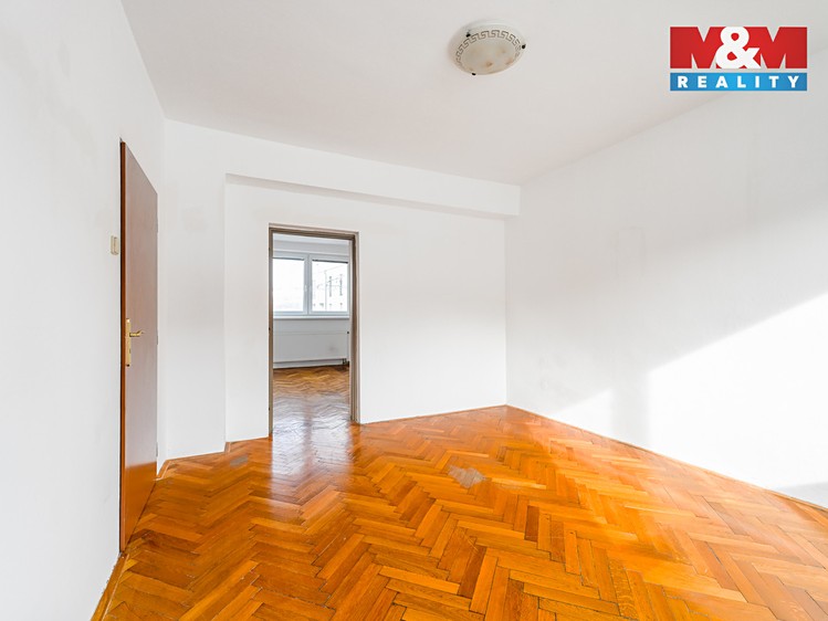 Prodej rodinného domu 232 m², pozemek 797 m² - foto 5
