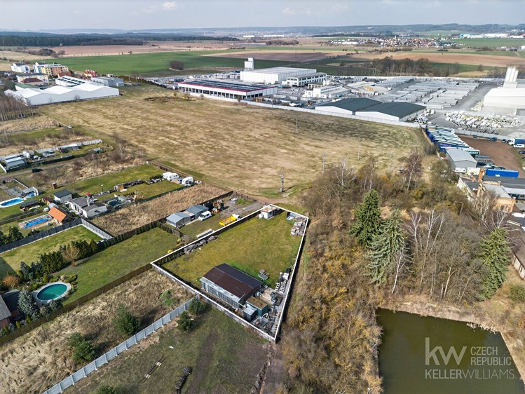 Prodej stavebního pozemku 1 453 m² - foto 5