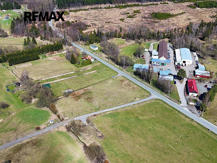Prodej stavebního pozemku 2 078 m² - foto 7