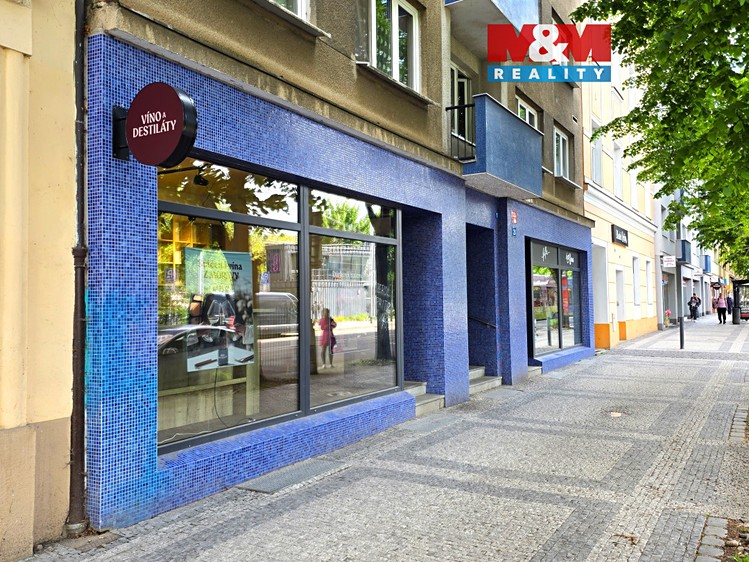 Pronájem obchodního prostoru 77 m² - foto 1