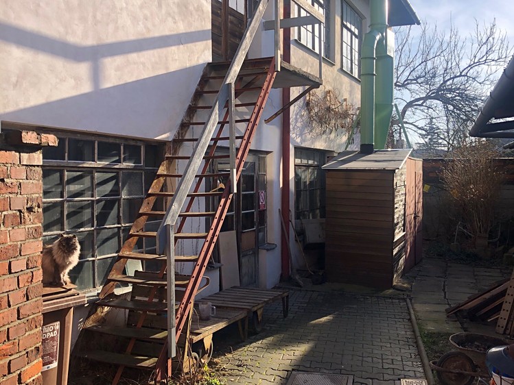 Pronájem výrobní haly, prostoru 195 m² - foto 2