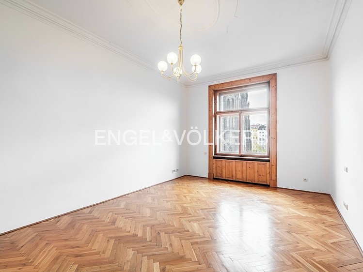 Pronájem bytu 5+1 254 m² - foto 7
