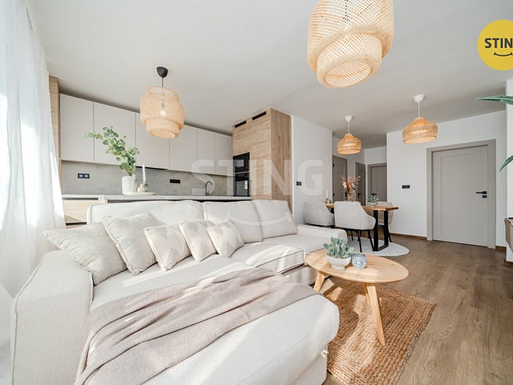 Pronájem bytu 4+kk 68 m² - foto 4