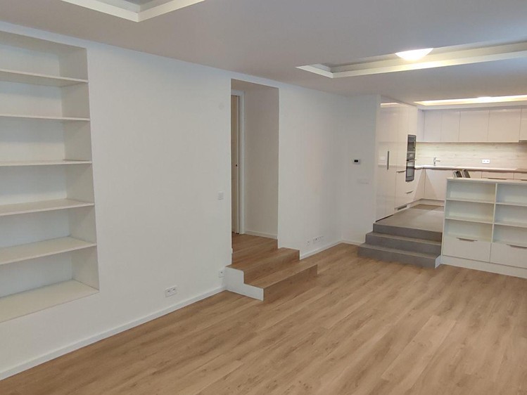 Pronájem bytu 2+1 80 m² (Jednopodlažní) - foto 5