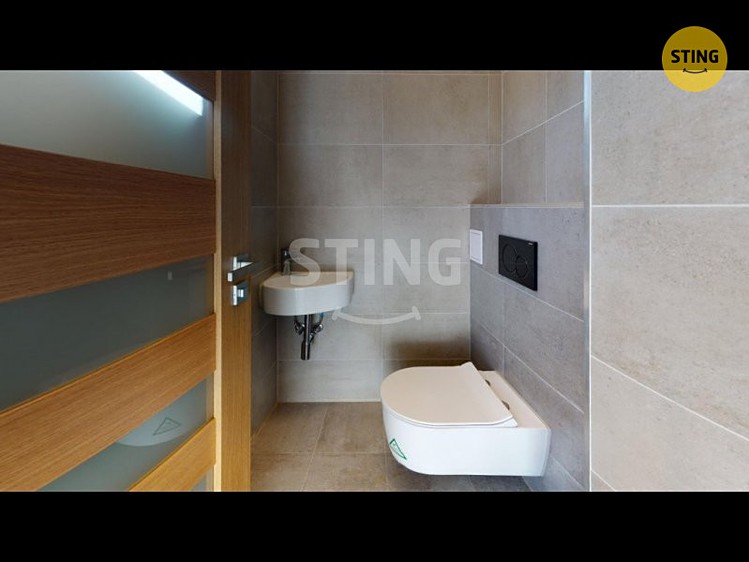 Prodej rodinného domu 130 m², pozemek 1 233 m² - foto 8