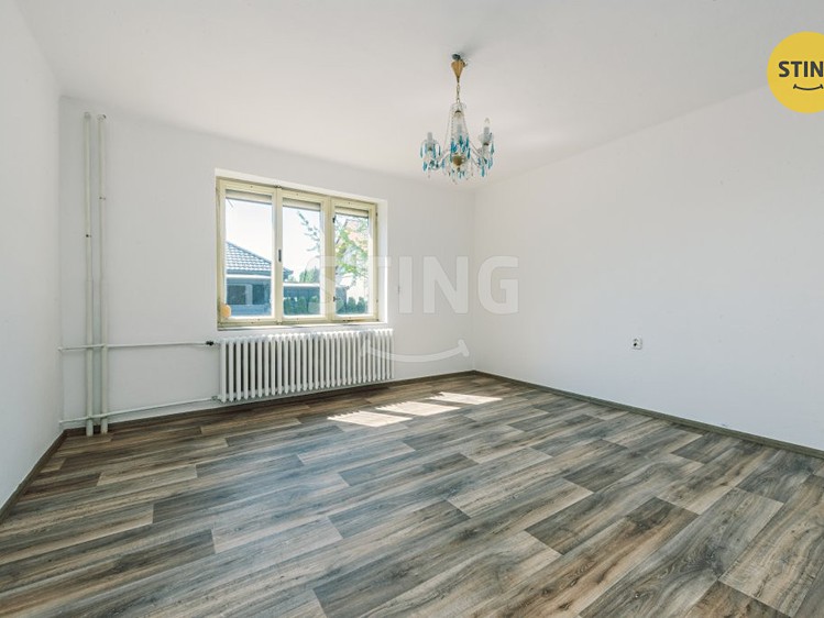 Prodej rodinného domu 140 m², pozemek 777 m² - foto 8