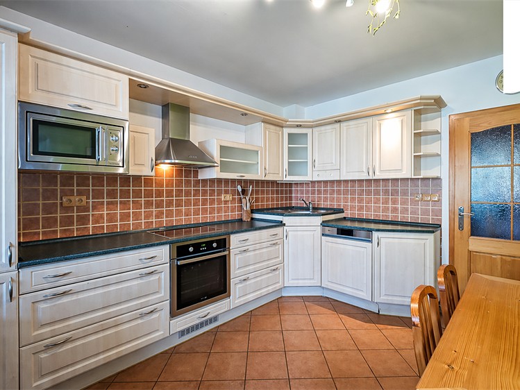 Prodej rodinného domu 129 m², pozemek 182 m² - foto 6