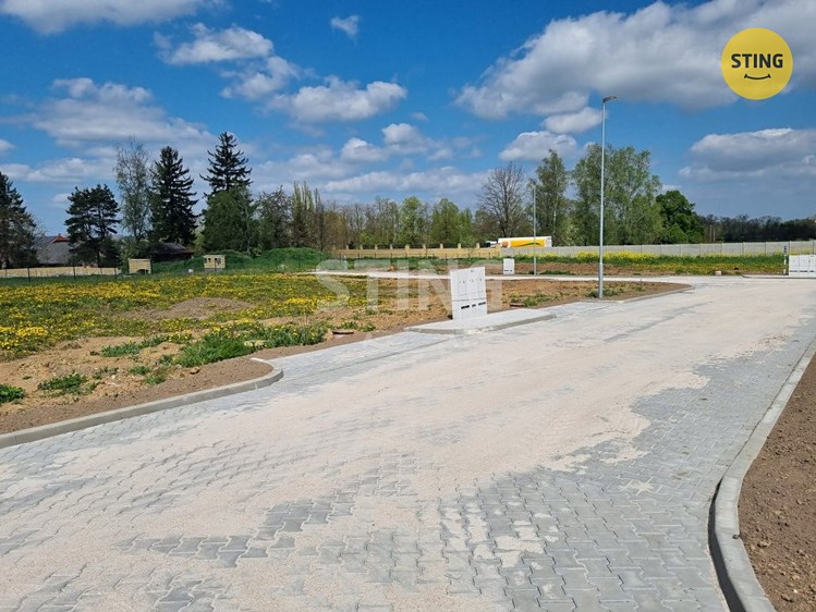 Prodej stavebního pozemku 761 m² - foto 2