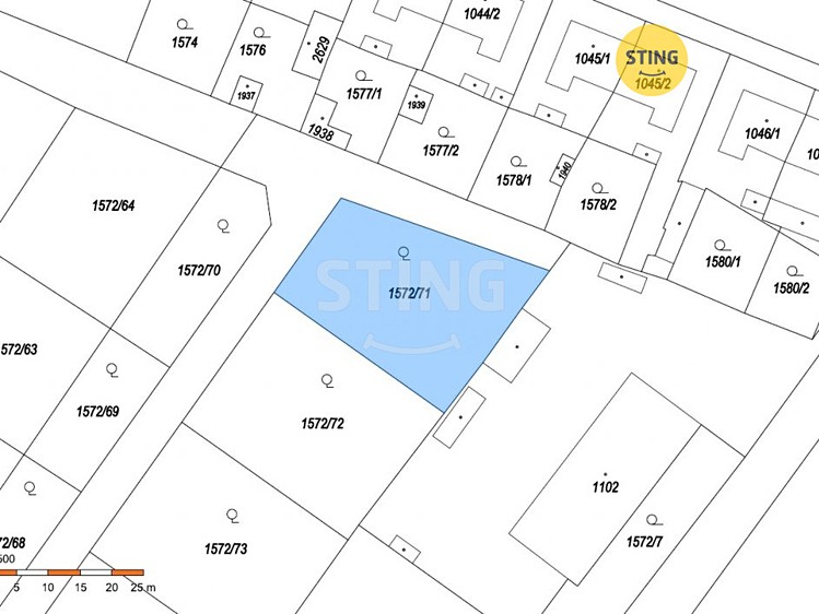 Prodej stavebního pozemku 761 m² - foto 1