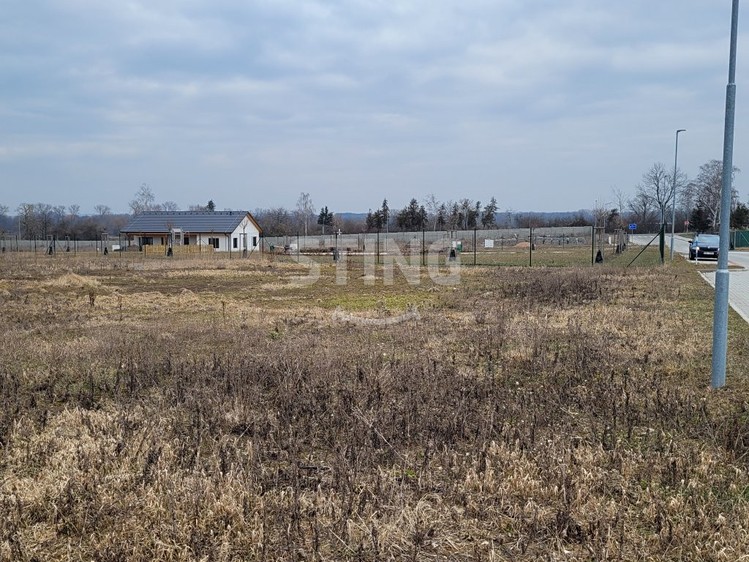Prodej stavebního pozemku 961 m² - foto 4