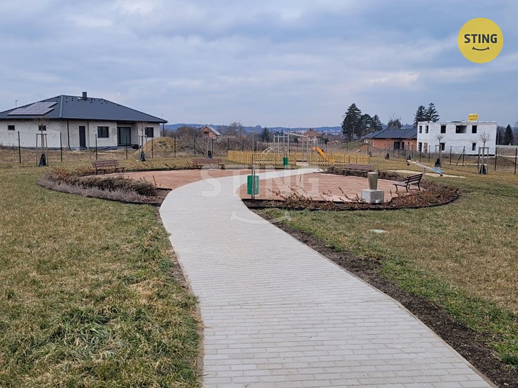 Prodej stavebního pozemku 1 216 m² - foto 3