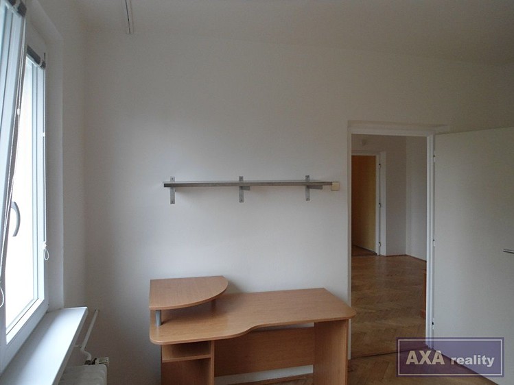 Pronájem bytu 2+1 52 m² - foto 7