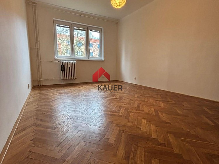 Pronájem bytu 3+1 75 m² - foto 6