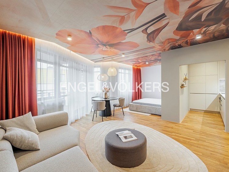 Pronájem bytu 1+kk 52 m² - foto 1