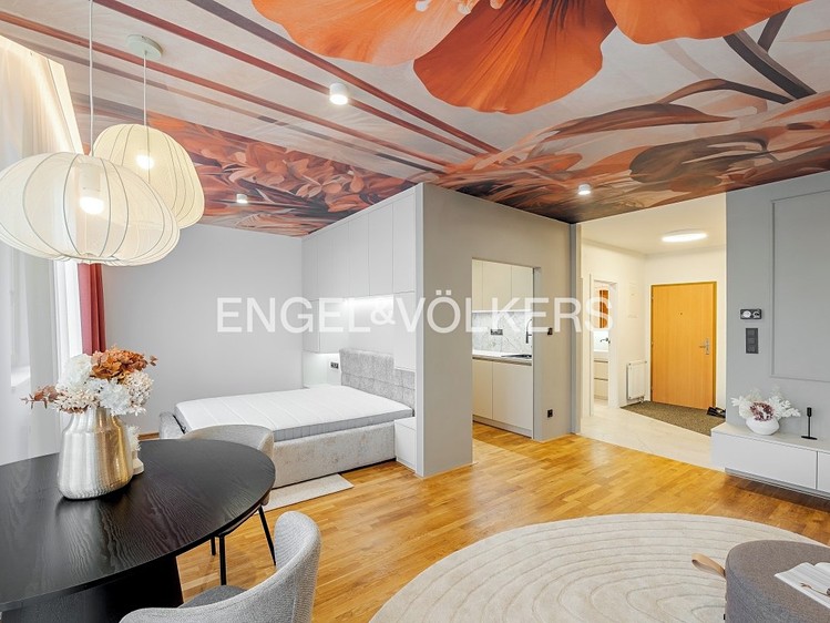 Pronájem bytu 1+kk 52 m² - foto 5