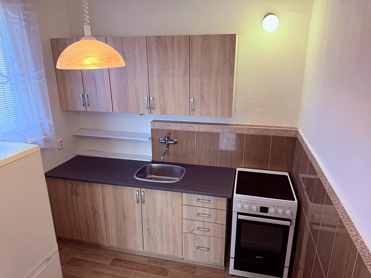 Pronájem bytu 2+1 51 m² - foto 2