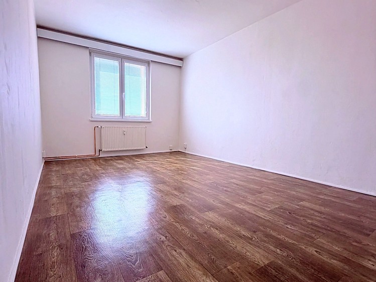 Pronájem bytu 2+1 51 m² - foto 3