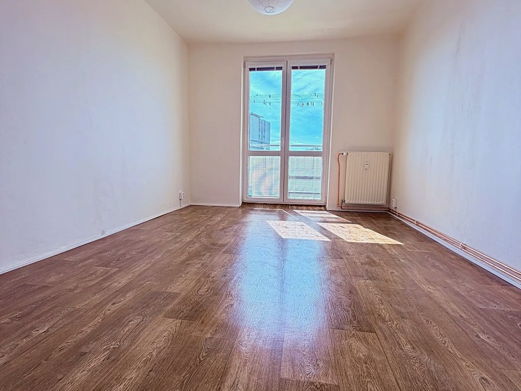 Pronájem bytu 2+1 51 m² - foto 5