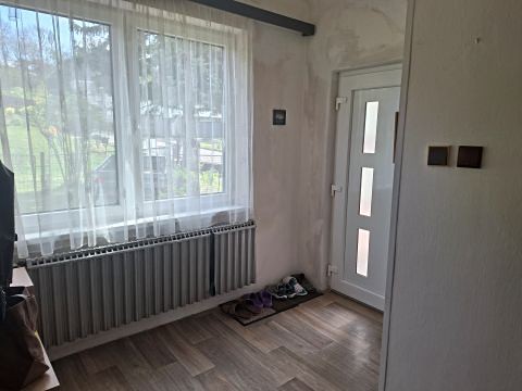 Prodej  rodinného domu 180 m², pozemek 886 m² - foto 3