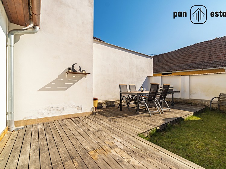 Prodej rodinného domu 95 m², pozemek 143 m² - foto 4