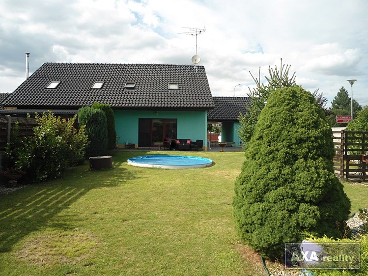 Prodej rodinného domu 145 m², pozemek 517 m² - foto 1