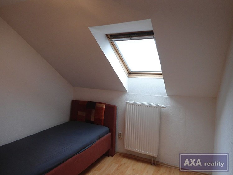 Prodej rodinného domu 145 m², pozemek 517 m² - foto 8